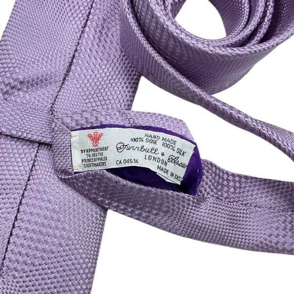 TURNBULL & ASSER Solid Purple Geometric Silk LUXURY Tie HANDMADE ENGLAND - Picture 3 of 4